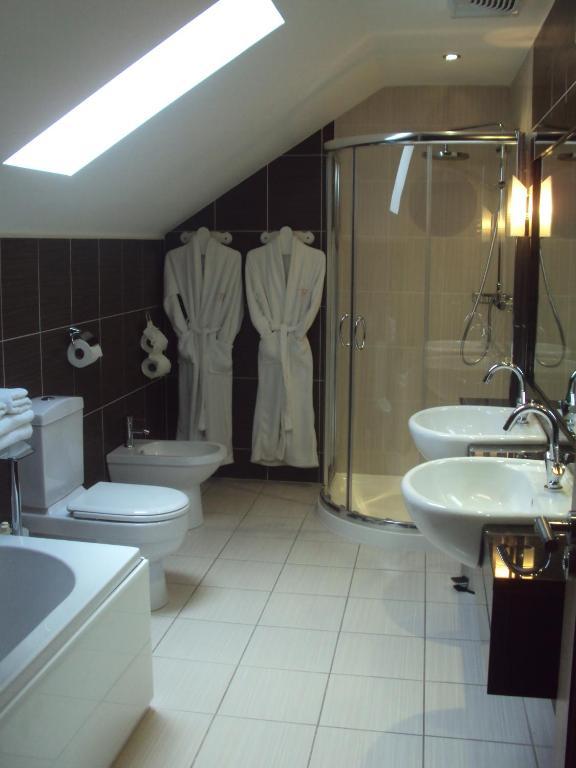 Causeway Lodge بوشميلس الغرفة الصورة